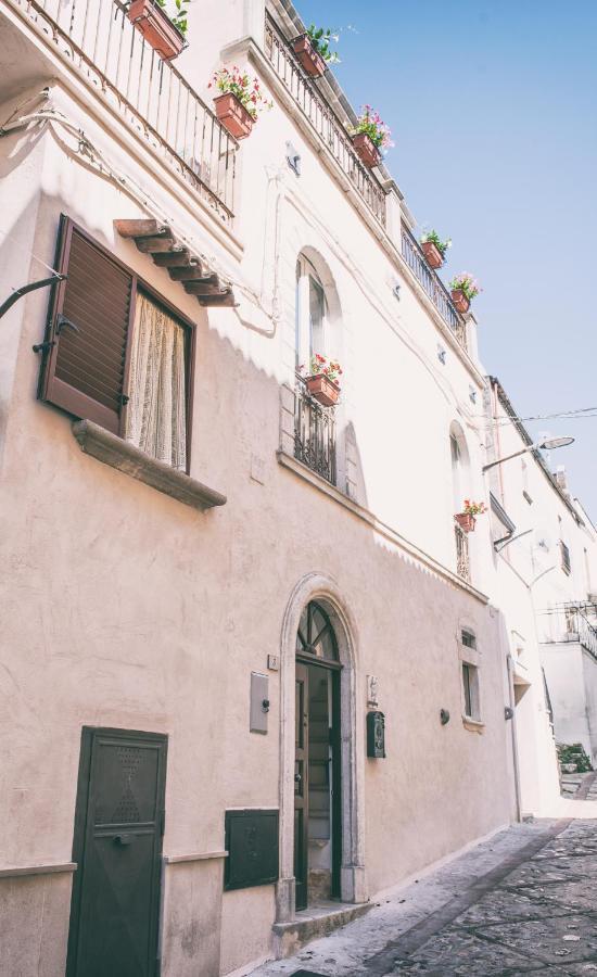 Aria Di Vico Aparthotel วิโค เดล การ์กาโน ภายนอก รูปภาพ