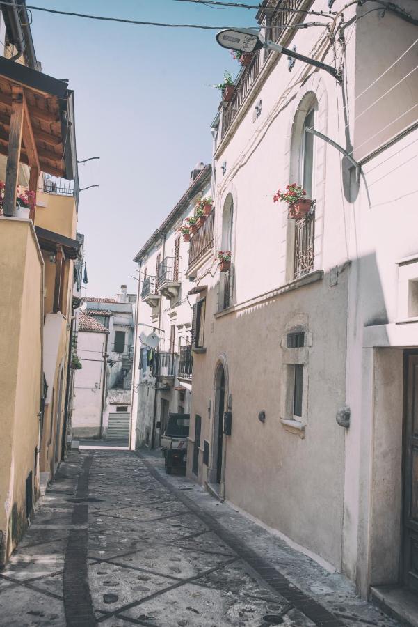 Aria Di Vico Aparthotel วิโค เดล การ์กาโน ภายนอก รูปภาพ